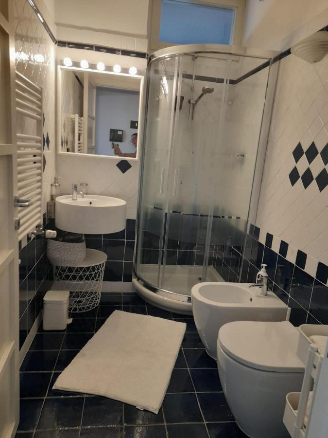 Bilocale Vista Mare Con Terrazzo-Porto Antico- Parcheggio Scontato Lejlighed Genova Eksteriør billede