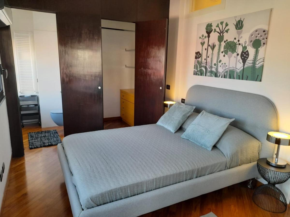 Bilocale Vista Mare Con Terrazzo-Porto Antico- Parcheggio Scontato Lejlighed Genova Eksteriør billede
